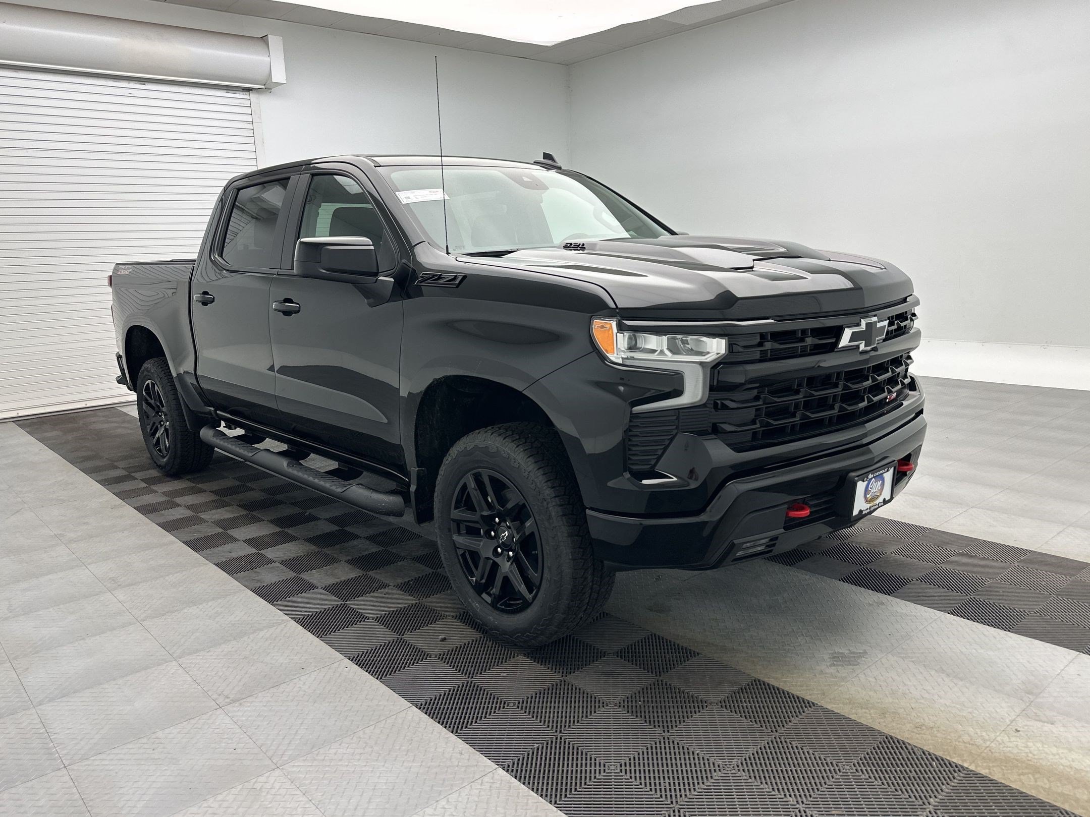 New 2026 Chevrolet Silverado 1500 LT Trail Boss w/ LPO, Dark Essentials Package AWD/4WD image 7