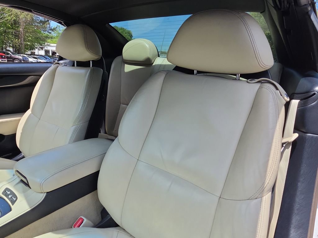 Used 2009 Lexus SC 430 Convertible image 15