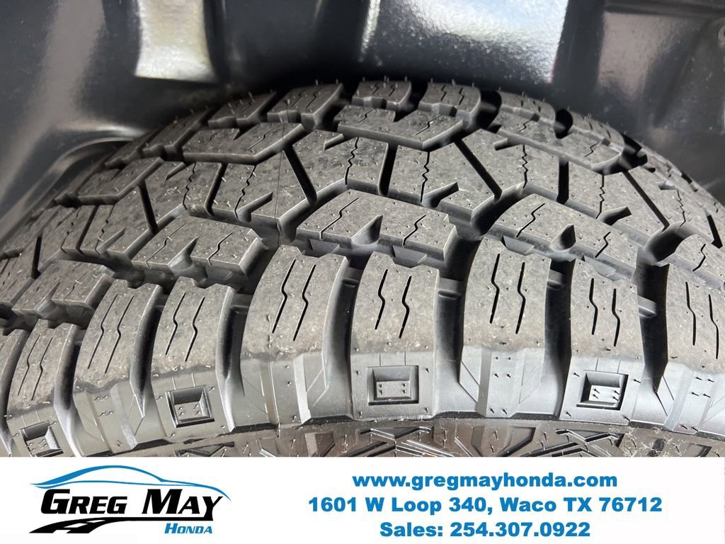 Used 2019 RAM 1500 Laramie w/ Sport Appearance Package AWD/4WD image 10