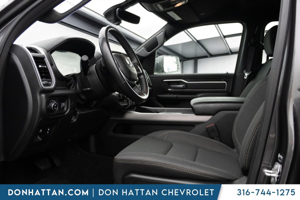 Used 2022 RAM 1500 Big Horn AWD/4WD image 3