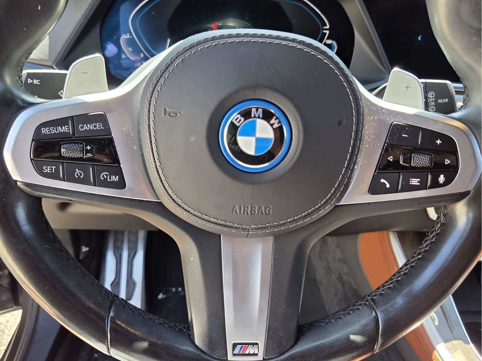 Used 2022 BMW X5 xDrive45e w/ M Sport Package AWD/4WD image 28
