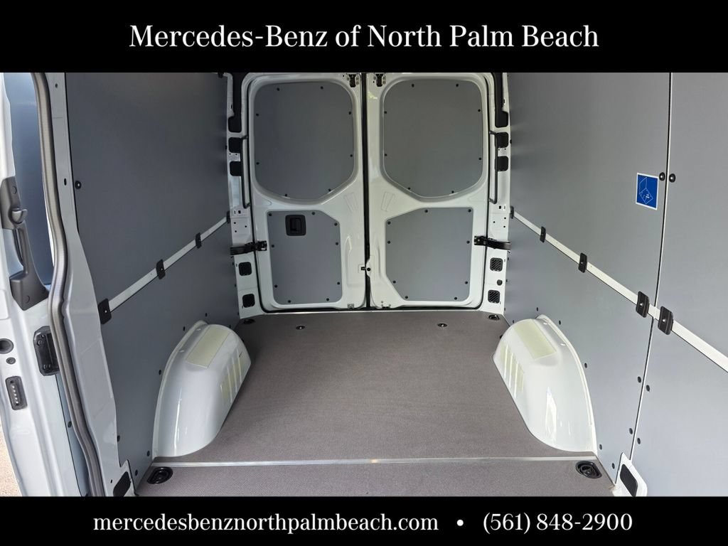 New 2026 Mercedes-Benz Sprinter 2500 image 9