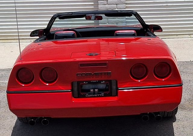 Used 1987 Chevrolet Corvette Convertible image 5