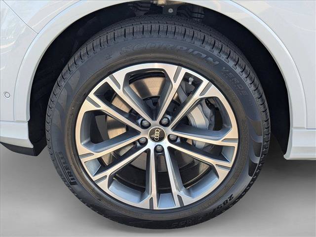 New 2026 Audi Q7 2.0T Premium w/ Convenience Plus Package AWD/4WD image 9