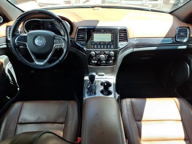 Used 2021 Jeep Grand Cherokee Overland w/ Protech Group AWD/4WD image 18