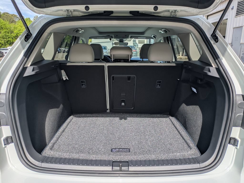 New 2026 Volkswagen Taos SE AWD/4WD image 13