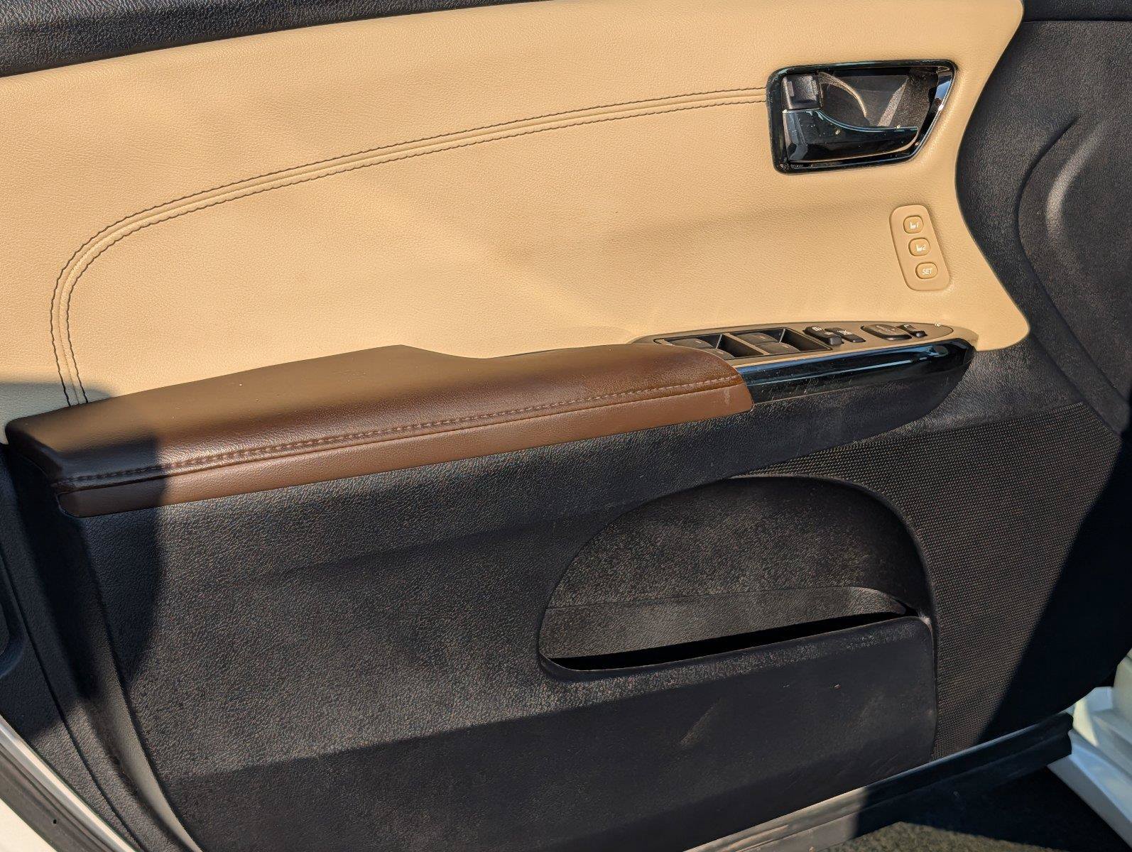 Used 2013 Toyota Avalon Limited FWD image 14
