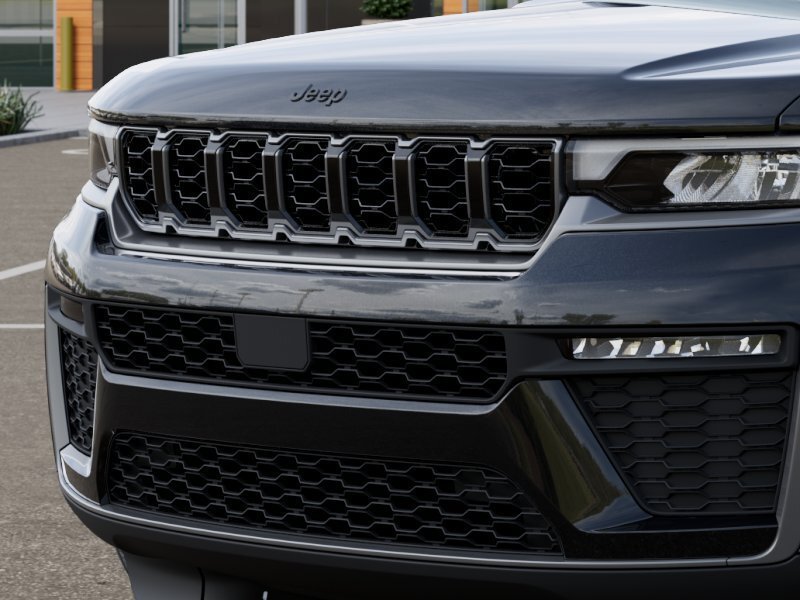 New 2026 Jeep Grand Cherokee Limited w/ Limited Altitude Package AWD/4WD image 12