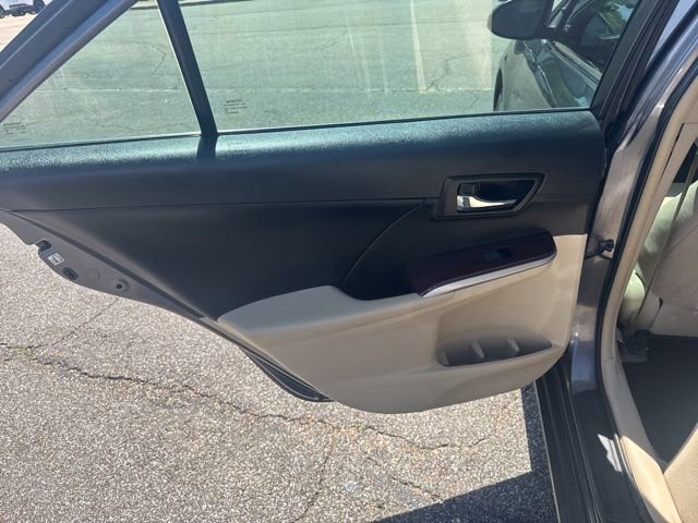 Used 2014 Toyota Camry XLE FWD image 10