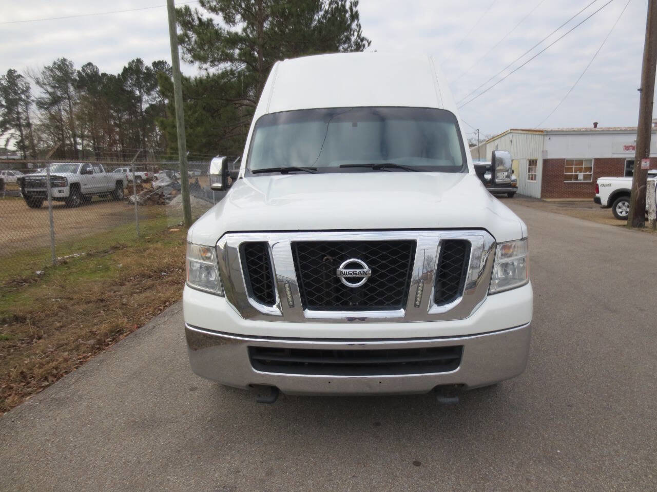 Used 2015 Nissan NV 2500 SL w/ Technology Package image 3