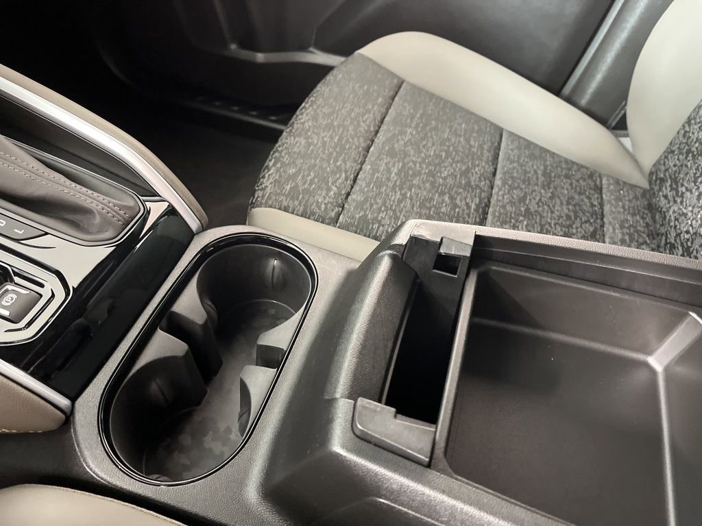 Certified 2024 Chevrolet Colorado ZR2 w/ Technology Package image 34