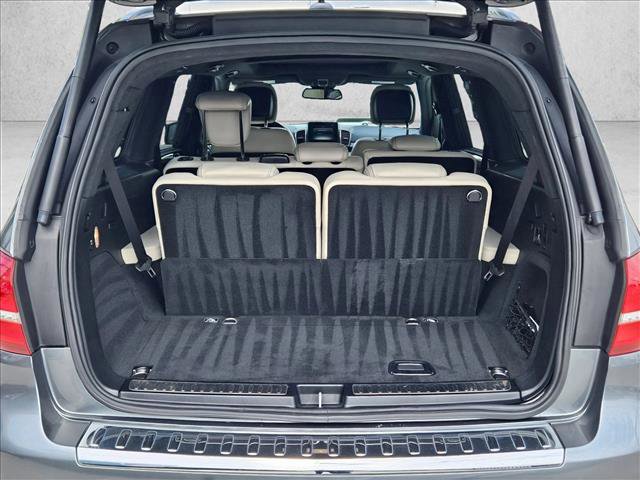 Used 2018 Mercedes-Benz GLS 550 4MATIC image 7