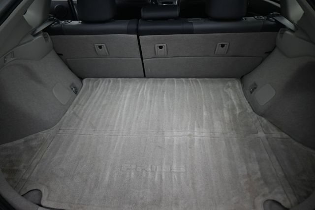 Used 2015 Toyota Prius Five FWD image 25