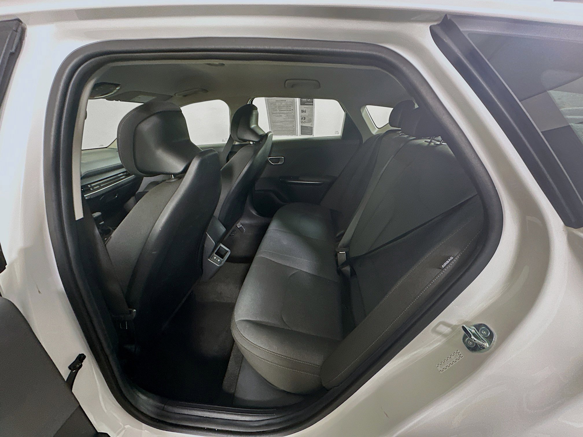 Used 2025 Kia K4 LXS image 26