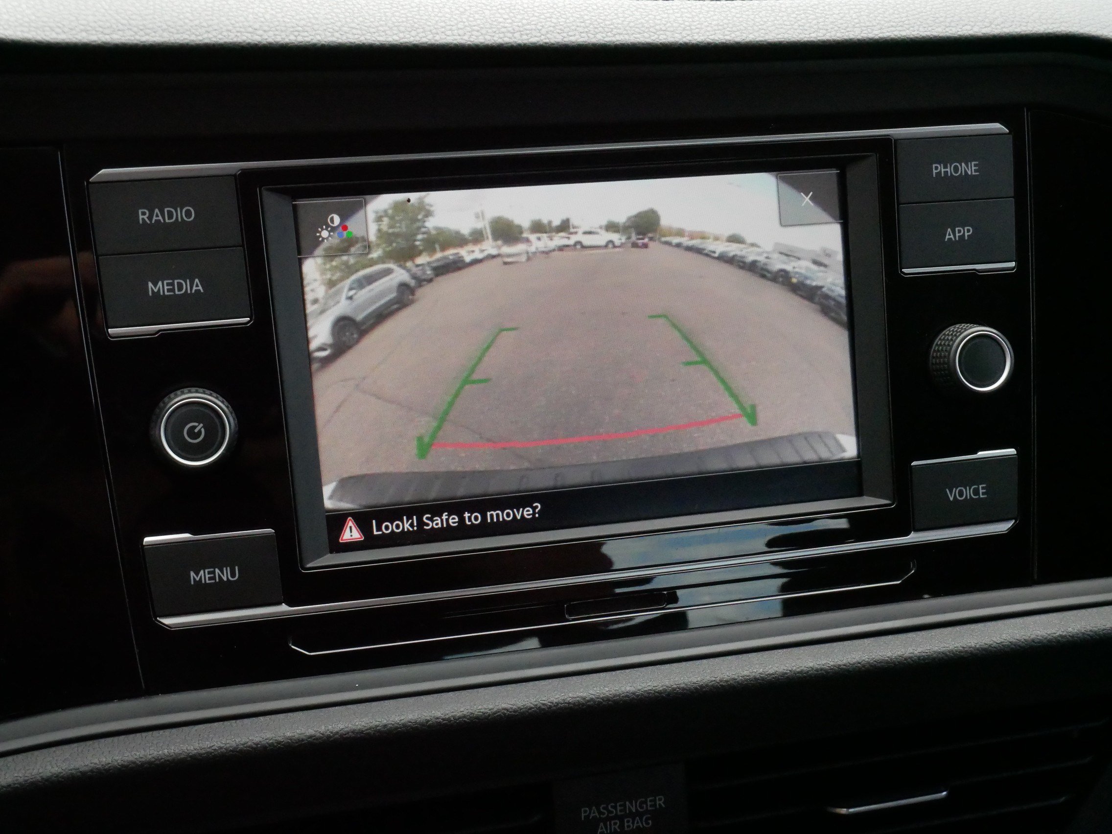 Certified 2023 Volkswagen Jetta S FWD image 28