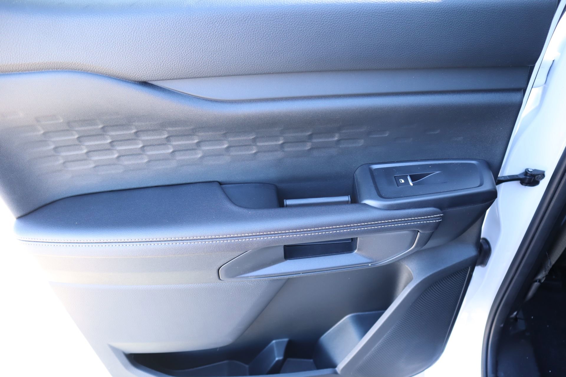 New 2026 Ford Ranger XLT w/ FX4 Off-Road Package image 16