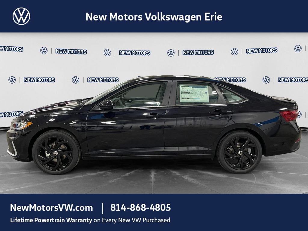 New 2026 Volkswagen Jetta SE FWD image 2