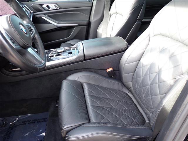 Used 2023 BMW X7 xDrive40i w/ M Sport Package AWD/4WD image 14