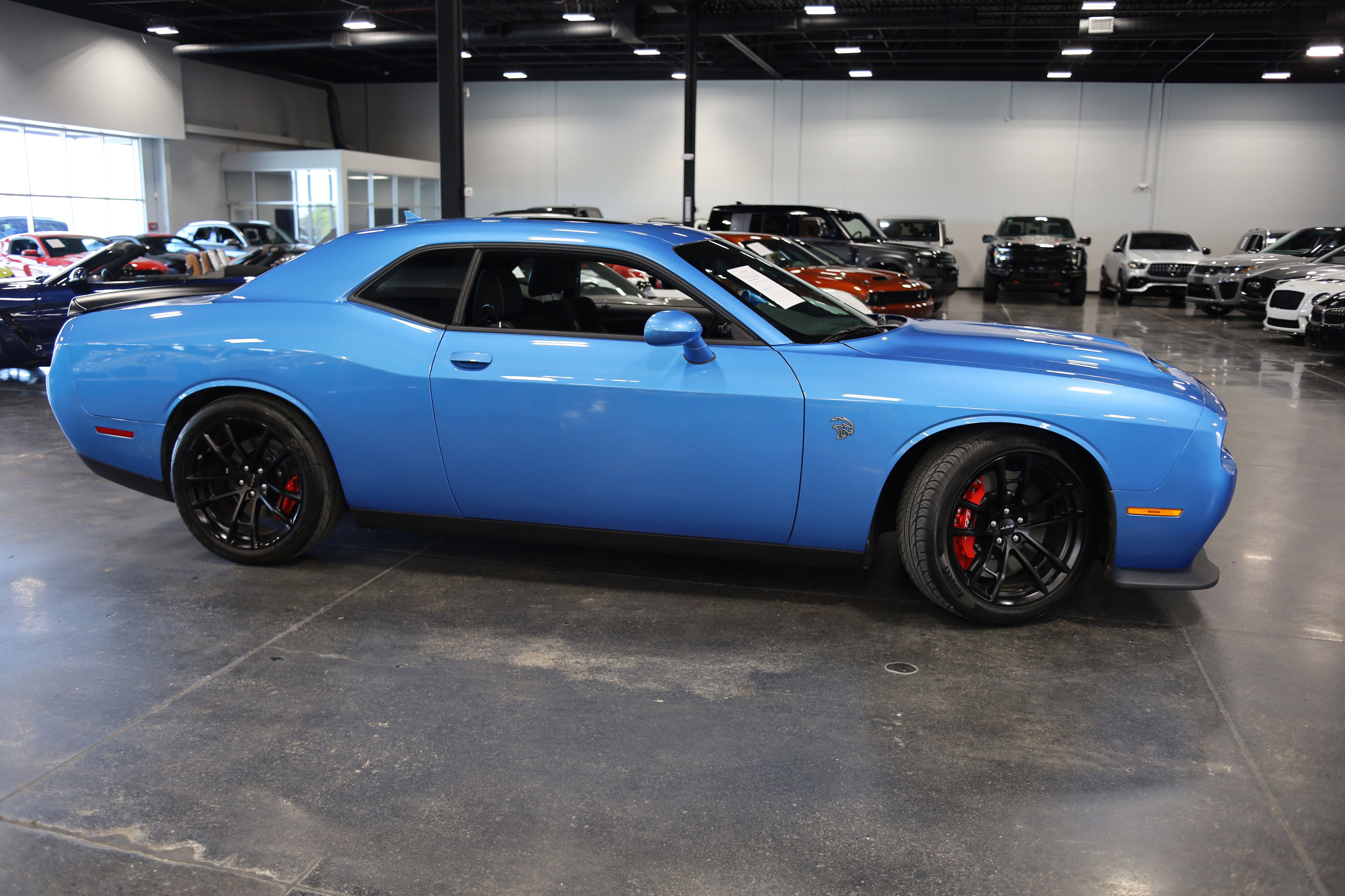 Used 2023 Dodge Challenger SRT Hellcat w/ Driver Convenience Group RWD image 8