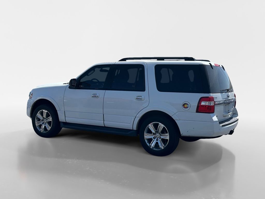 Used 2015 Ford Expedition XLT AWD/4WD image 3