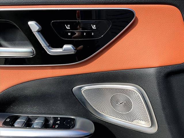 Used 2022 Mercedes-Benz C 300 C 300 image 24