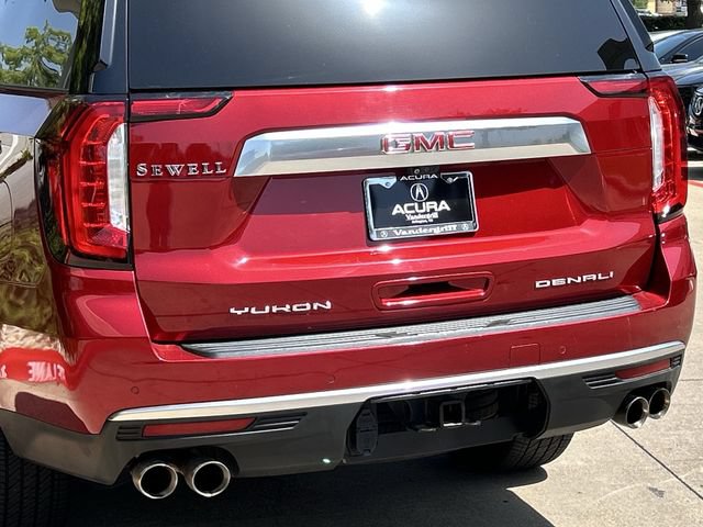 Used 2022 GMC Yukon XL Denali w/ Denali Premium Package AWD/4WD image 6
