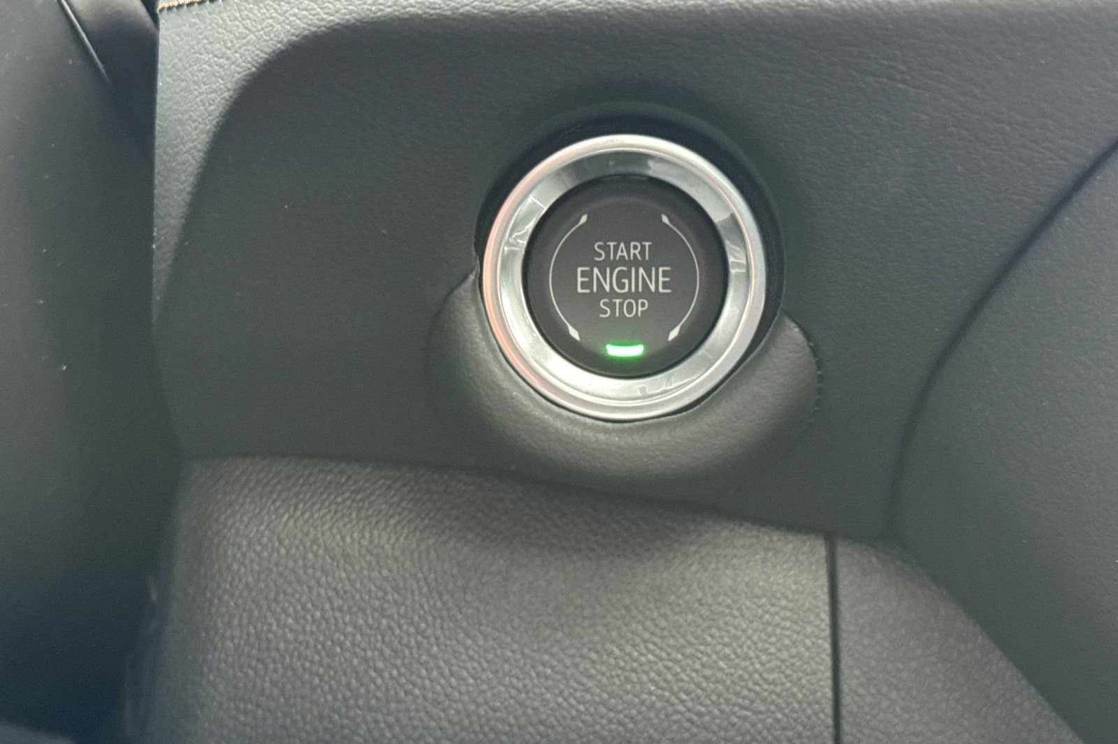 New 2026 Chevrolet Suburban High Country image 23