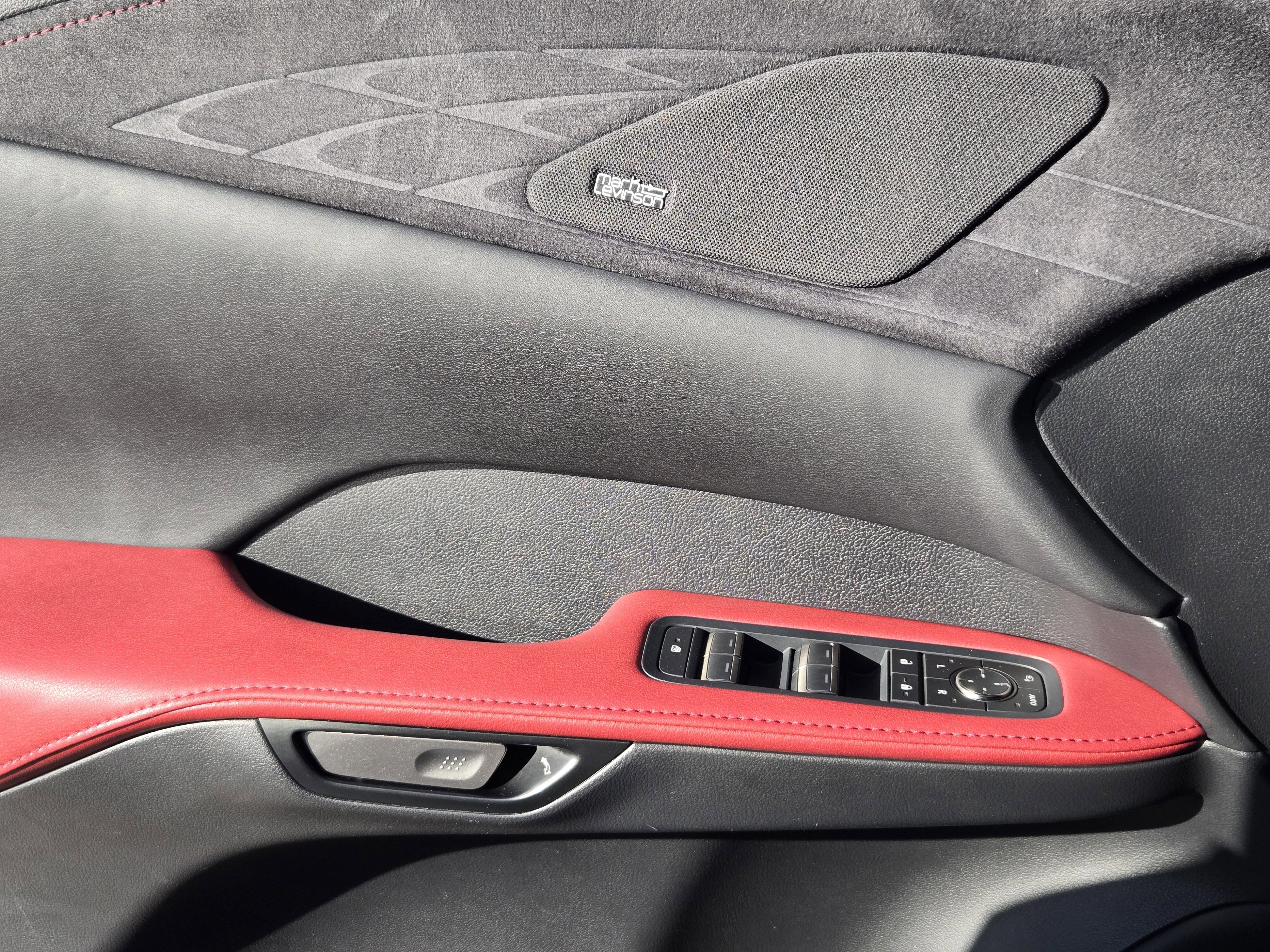 Used 2023 Lexus RX 500h F Sport image 30