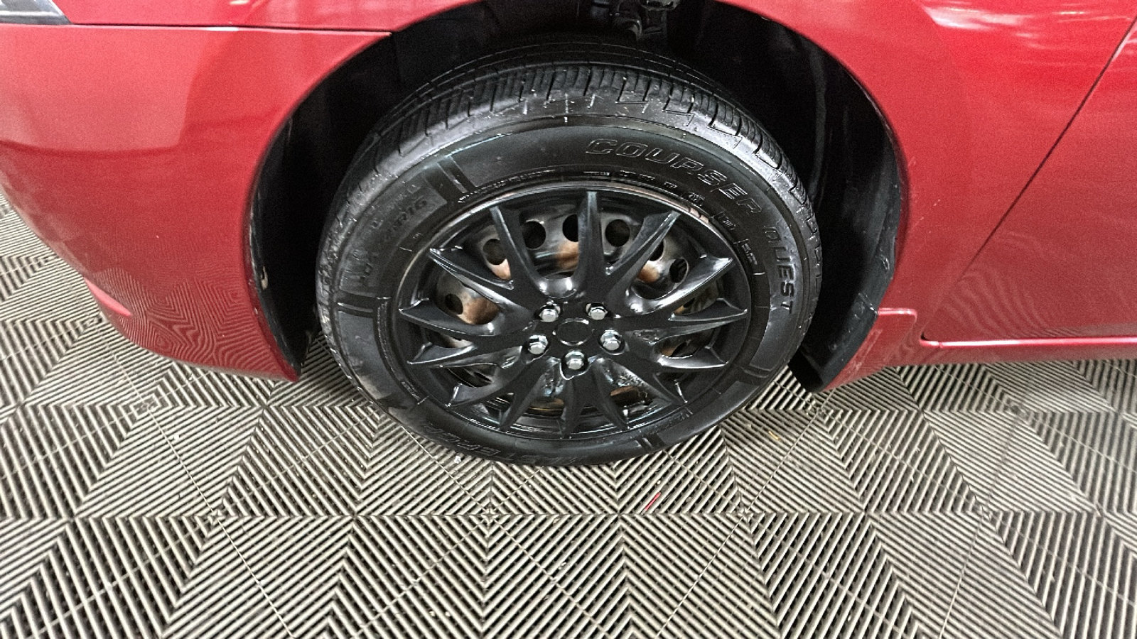 Used 2015 Nissan Sentra SV FWD image 11