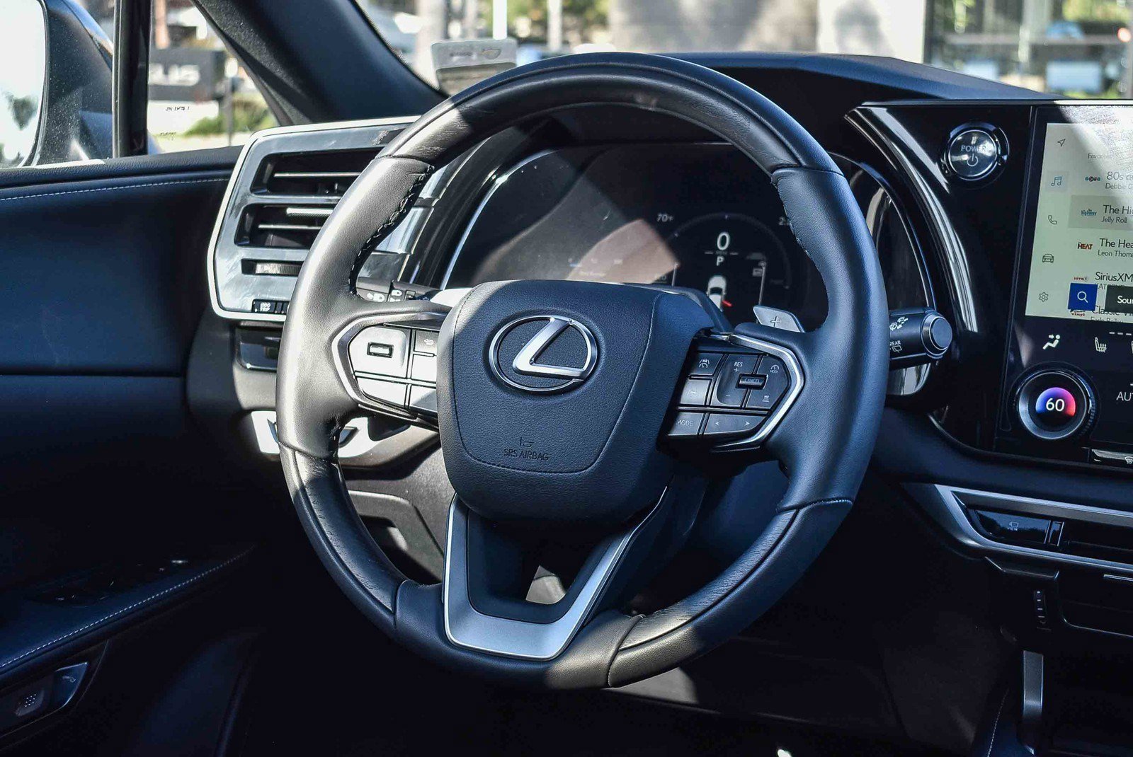 Used 2025 Lexus RX 350h image 14