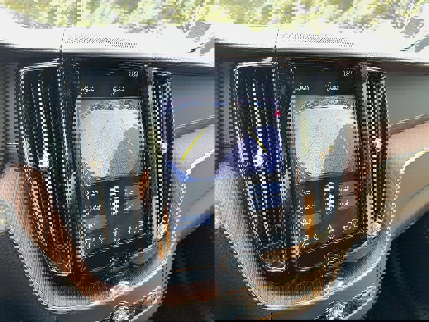 Used 2020 Volvo XC60 T5 Inscription image 19