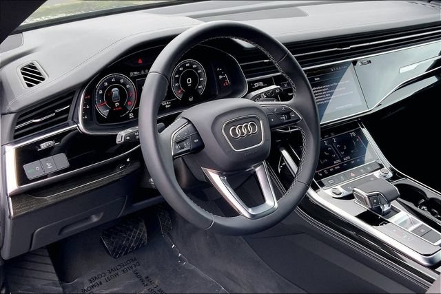 New 2025 Audi Q8 Premium Plus AWD/4WD image 5