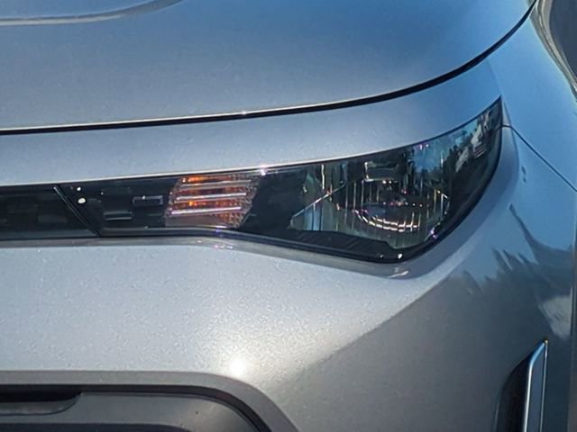 Used 2023 Kia Soul LX FWD image 17