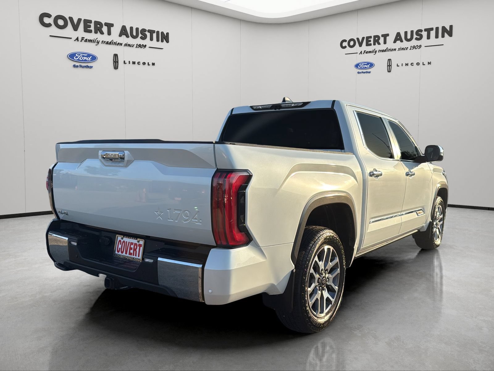 Used 2026 Toyota Tundra 1794 Edition AWD/4WD image 5