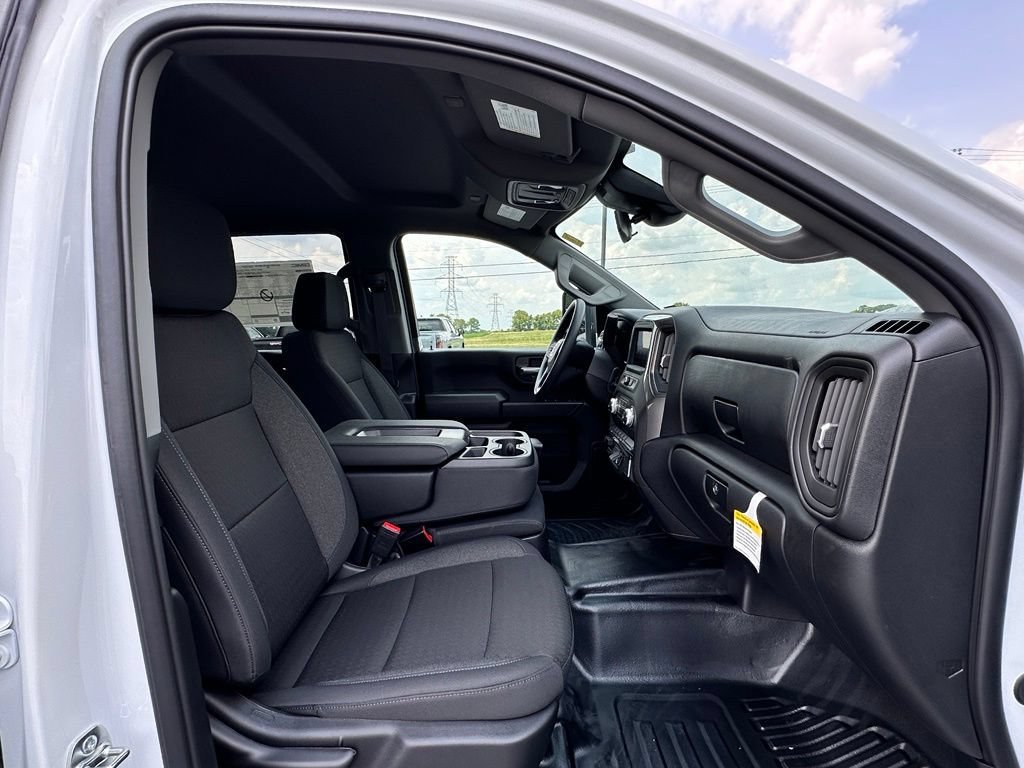 New 2026 GMC Sierra 3500 Pro w/ Convenience Package AWD/4WD image 11