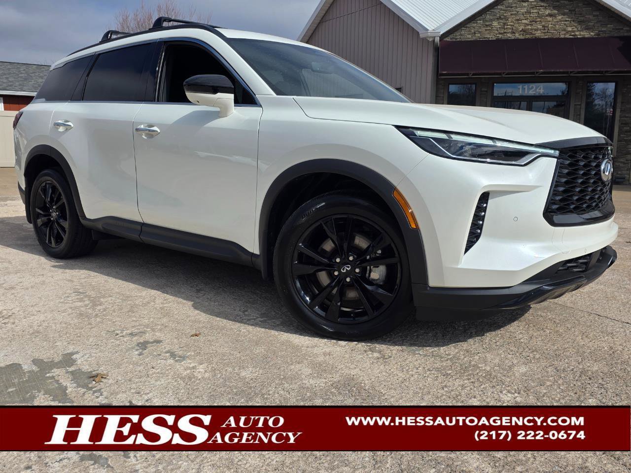 Used 2025 INFINITI QX60 Luxe w/ Black Edition image 1