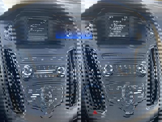 Certified 2018 Ford Focus SE image 25