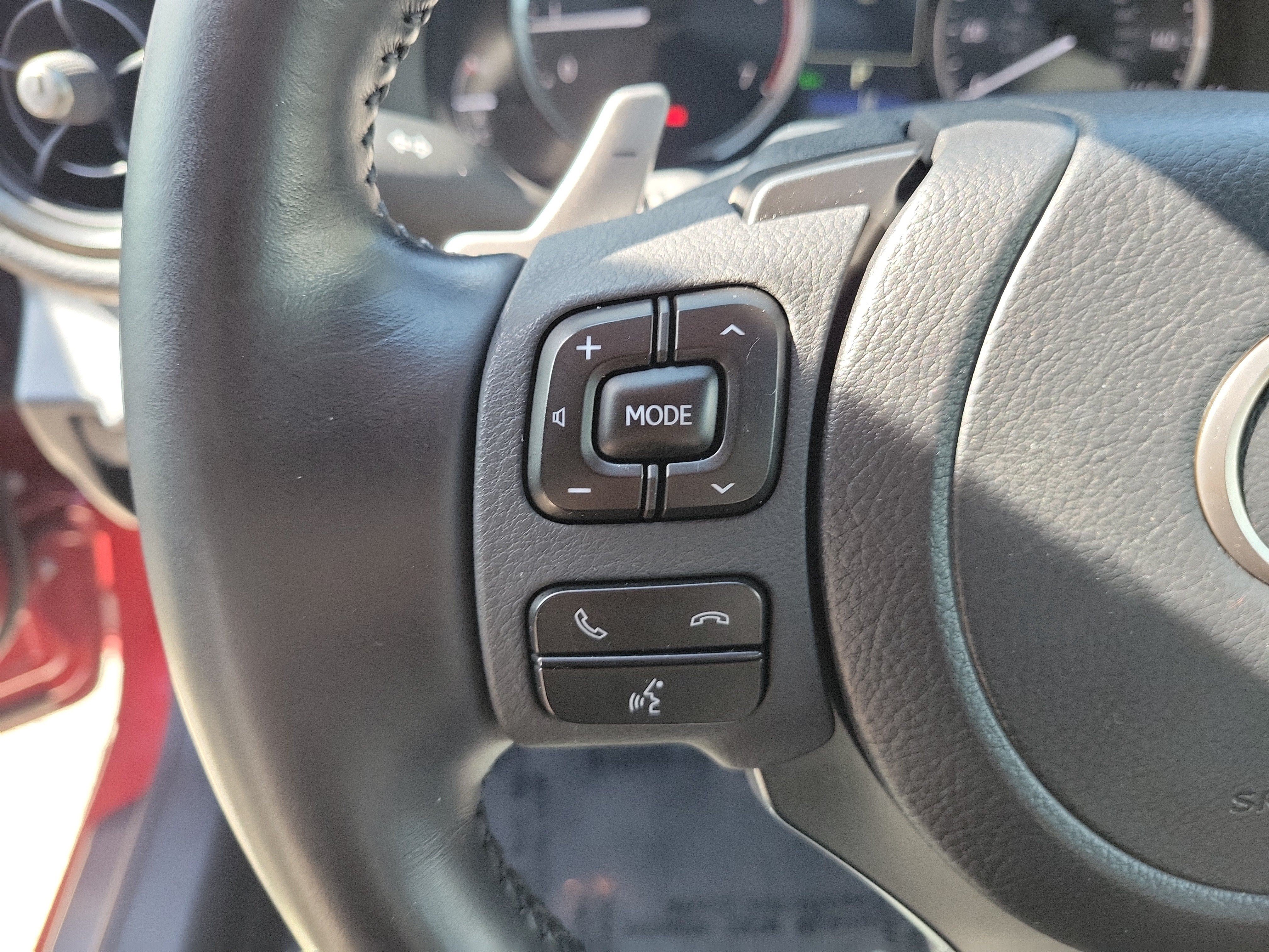 Used 2025 Lexus IS 300 w/ Premium Package RWD image 24