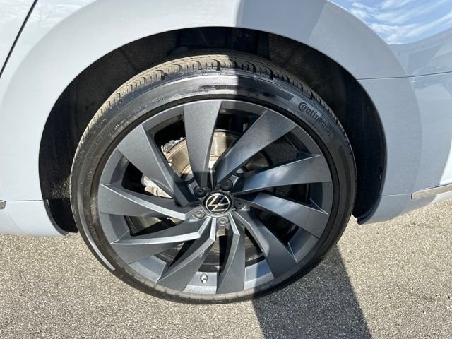 Used 2023 Volkswagen Arteon SEL image 15