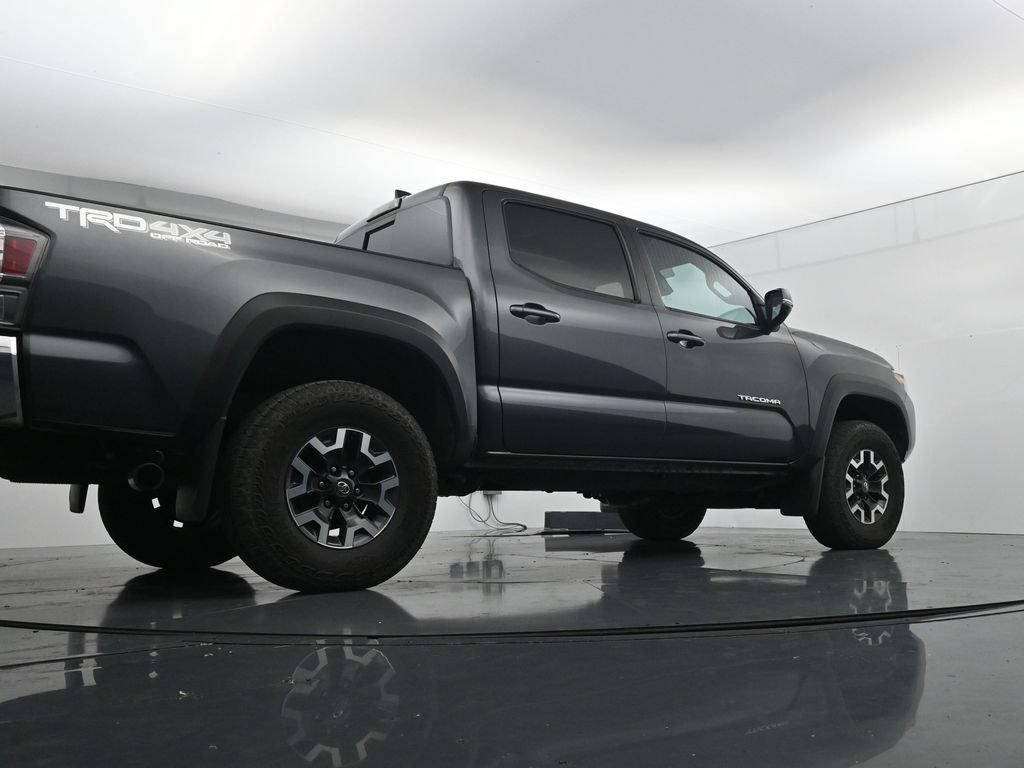 Used 2023 Toyota Tacoma TRD Off-Road AWD/4WD image 33