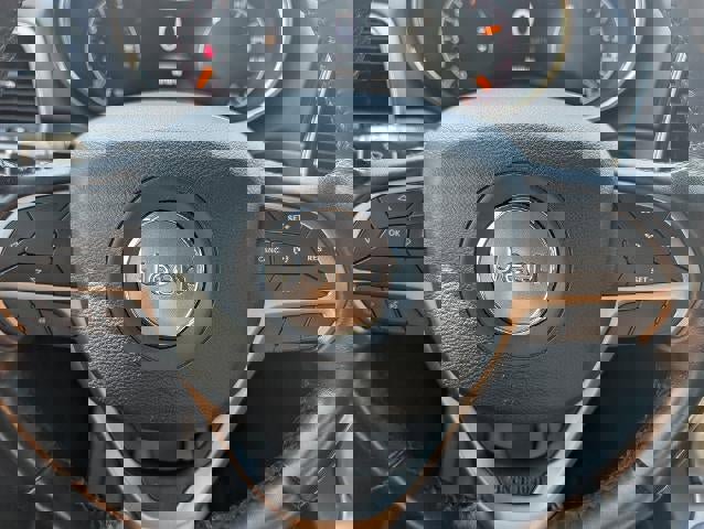 Used 2021 Jeep Grand Cherokee Laredo X image 13