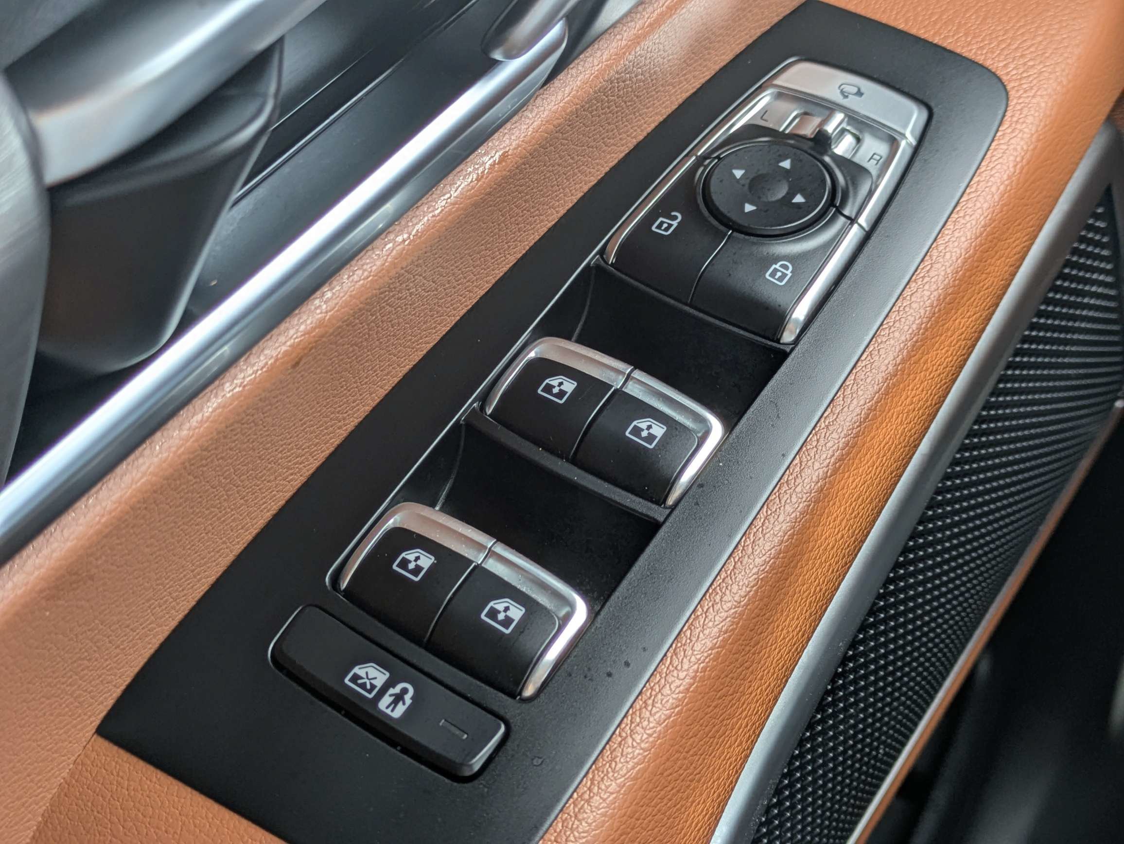 Certified 2025 Kia Telluride EX X-Line AWD/4WD image 31