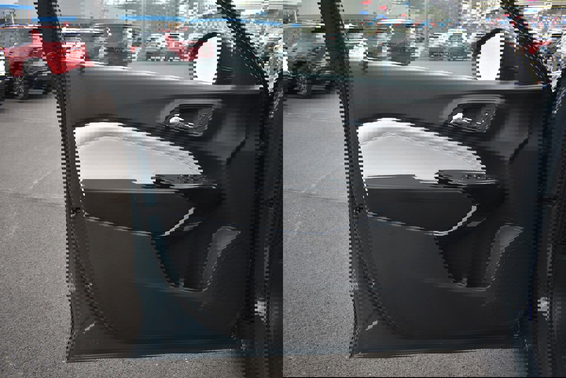 New 2026 Chevrolet Trax LT image 11