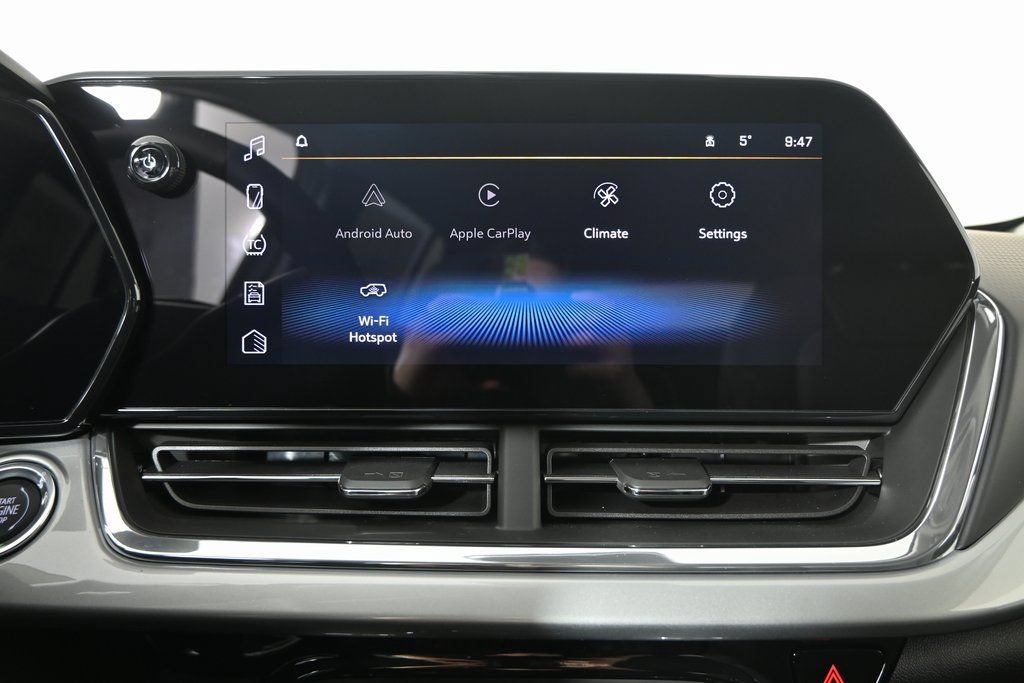 New 2026 Chevrolet Trax LT w/ Driver Confidence Package FWD image 26