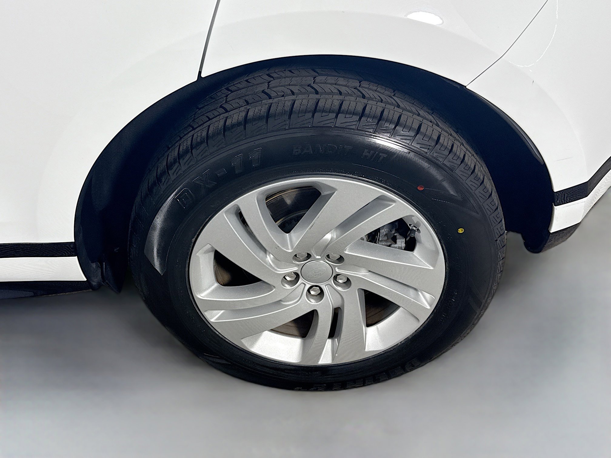 Used 2020 Land Rover Range Rover Evoque R-Dynamic S image 36