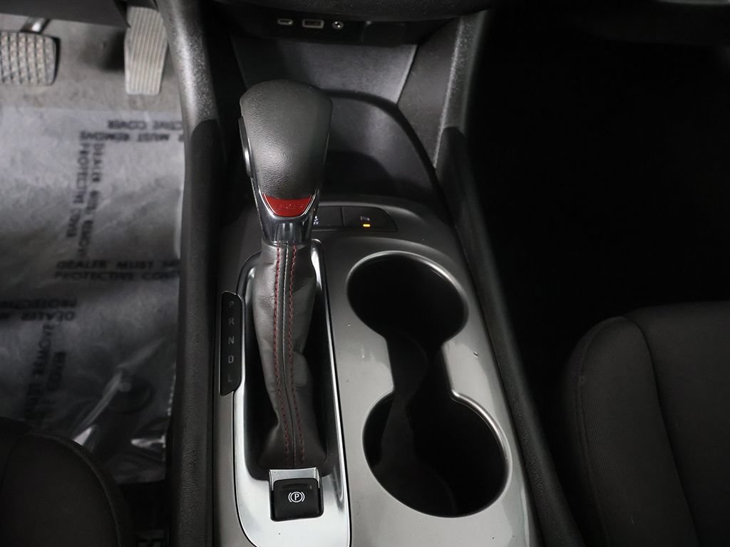 Used 2024 Chevrolet Malibu RS FWD image 40
