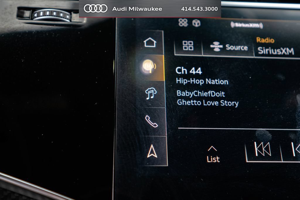 Used 2025 Audi RS Q8 performance w/ Matte Carbon Package AWD/4WD image 41