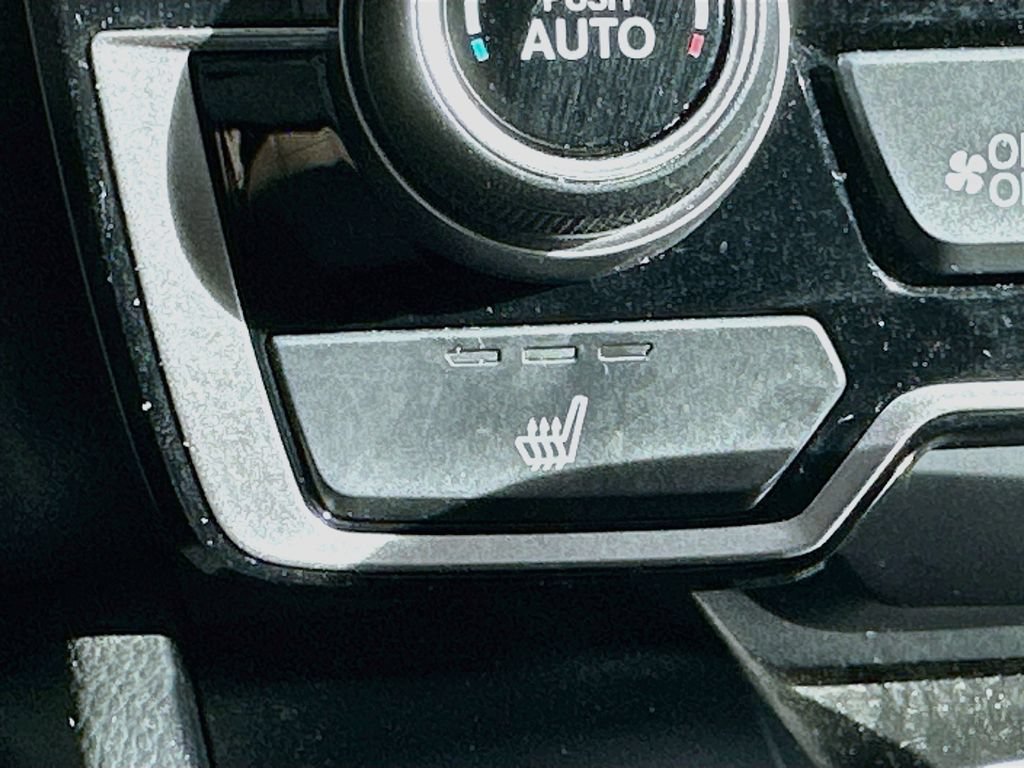 Used 2018 Honda CR-V Touring image 21
