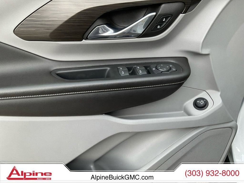 Used 2023 GMC Terrain SLT AWD/4WD image 20