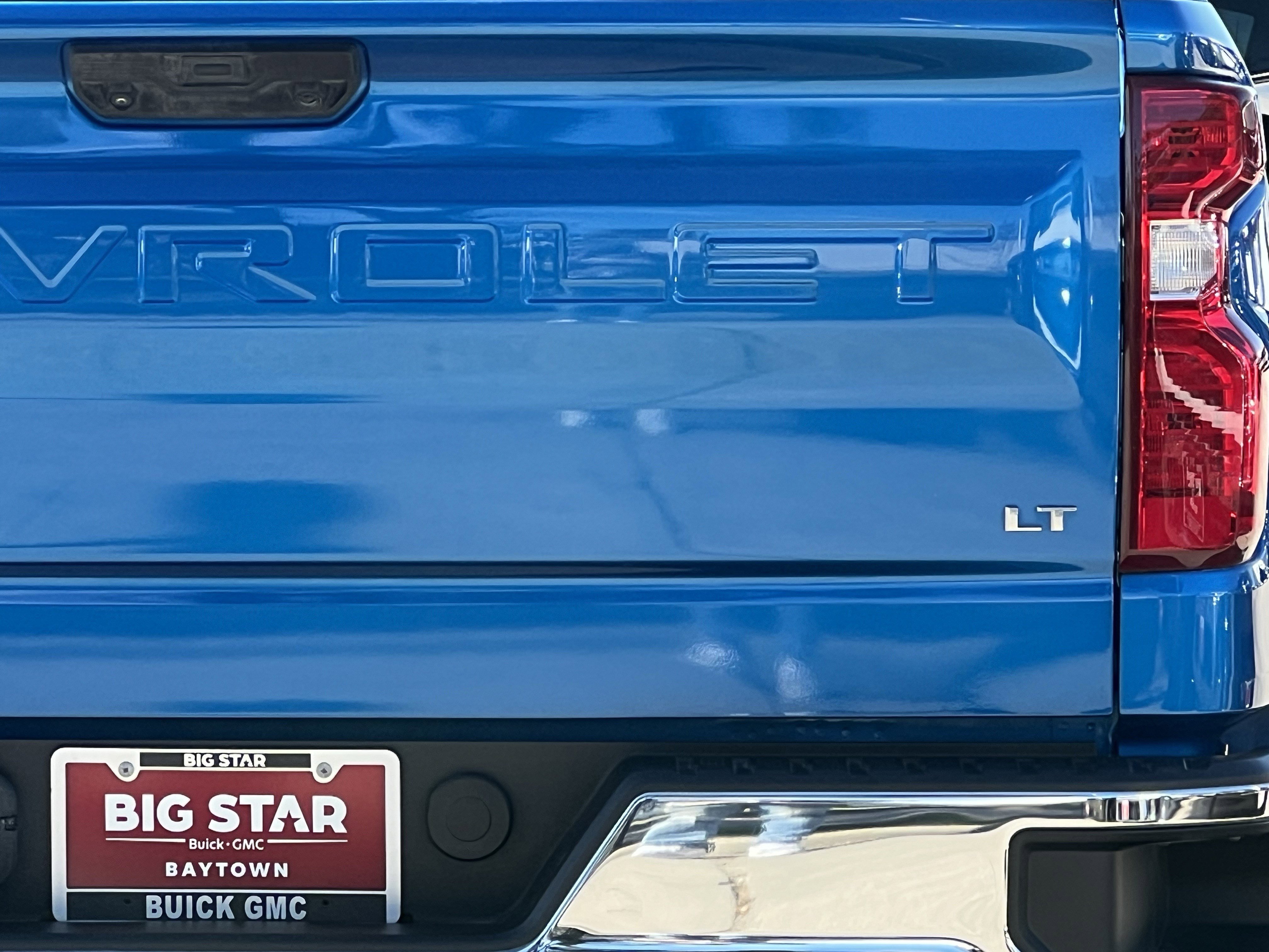 Used 2024 Chevrolet Silverado 1500 LT w/ Protection Package image 5